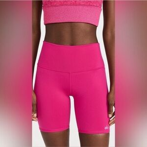 ALO High-Waisted Biker Short 7” Magenta Crush NWT